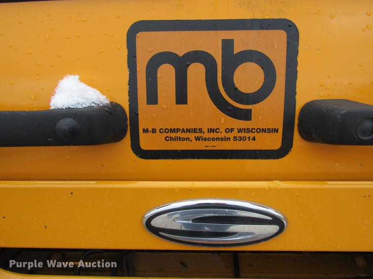 image for item DE5944 2004 Sterling Condor road striper truck