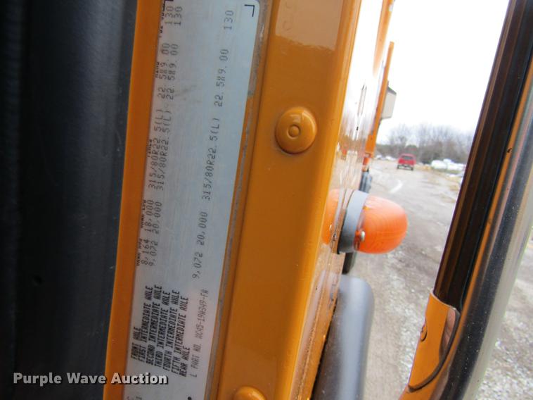 image for item DE5944 2004 Sterling Condor road striper truck