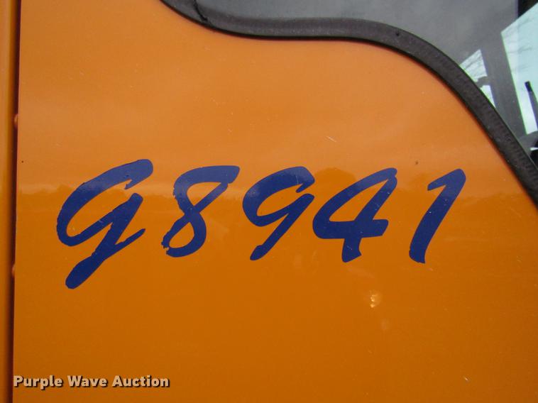 image for item DE5944 2004 Sterling Condor road striper truck