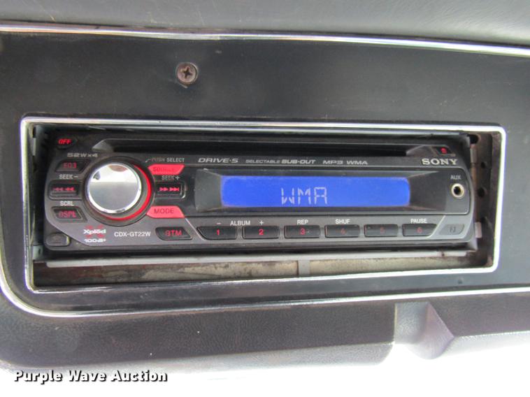 image for item DE5948 1990 Ford LT8000 dump truck