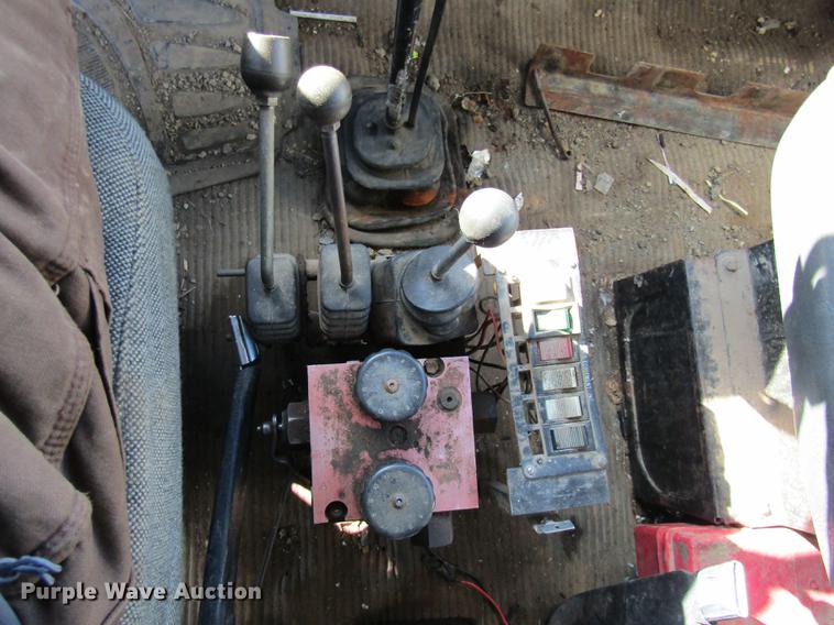 image for item DE5948 1990 Ford LT8000 dump truck