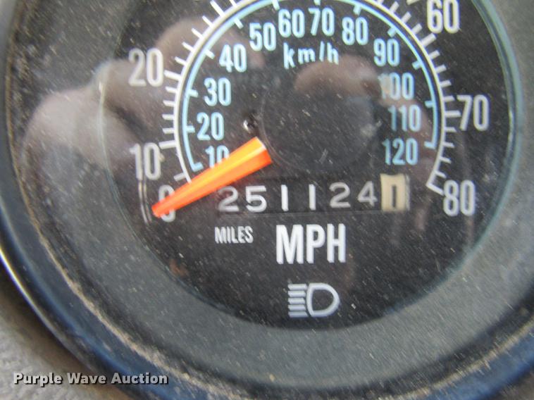 image for item DE5950 1991 Mack RD690S dump truck