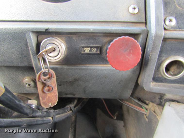 image for item DE5950 1991 Mack RD690S dump truck