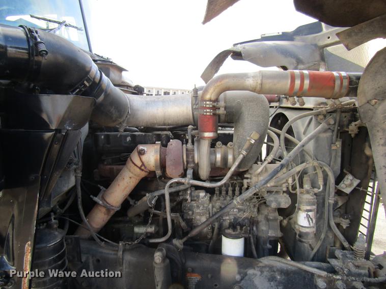 image for item DE5950 1991 Mack RD690S dump truck