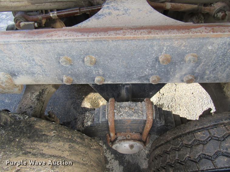 image for item DE5950 1991 Mack RD690S dump truck