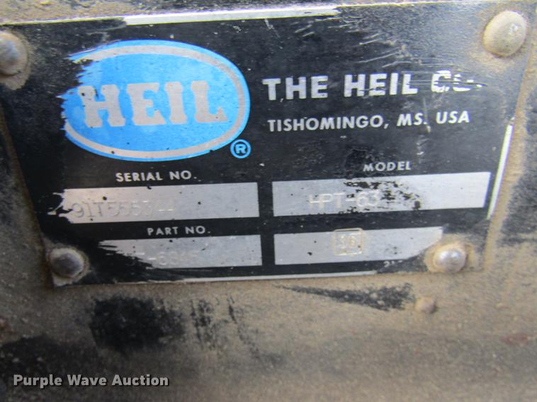 image for item DE5950 1991 Mack RD690S dump truck