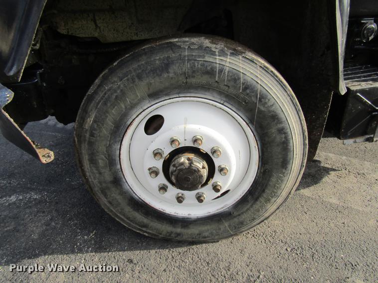 image for item DE5950 1991 Mack RD690S dump truck