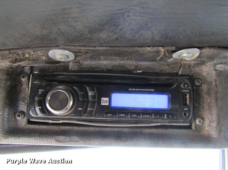 image for item DE5951 1991 Mack RD690S dump truck