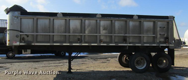 image for item DE5955 1994 East end dump trailer