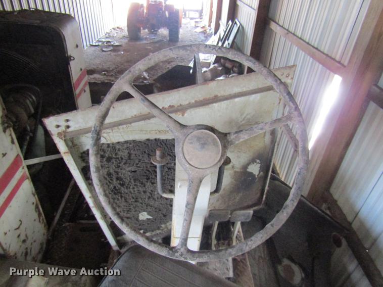 image for item DE5956 Cedarapids BSF531 paver