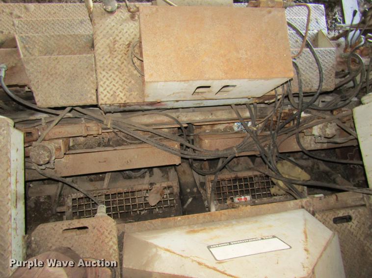 image for item DE5956 Cedarapids BSF531 paver