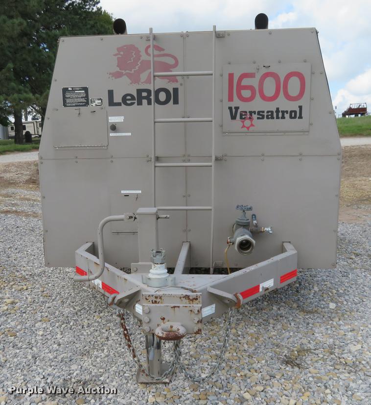 image for item DE6396 1995 Leroi 1600 Versatrol air compressor