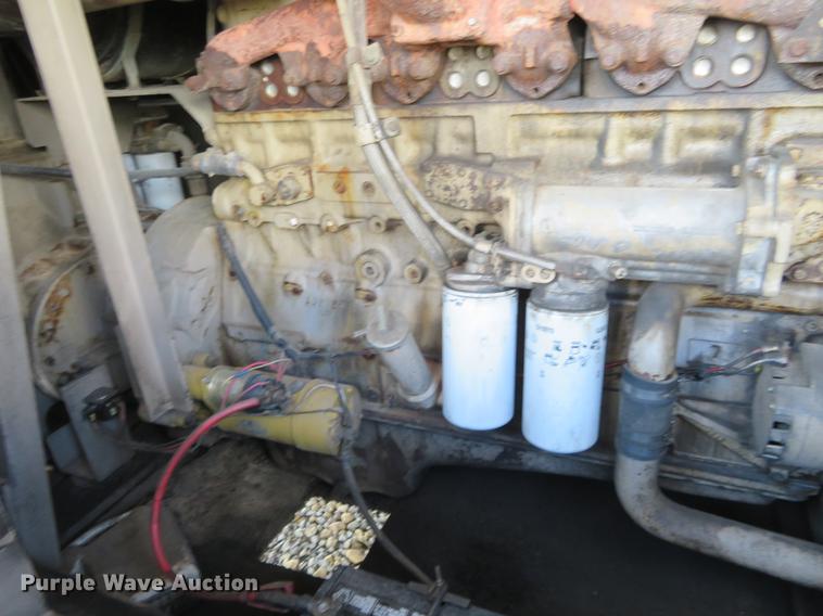 image for item DE6396 1995 Leroi 1600 Versatrol air compressor