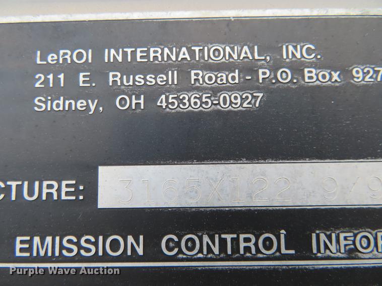 image for item DE6396 1995 Leroi 1600 Versatrol air compressor