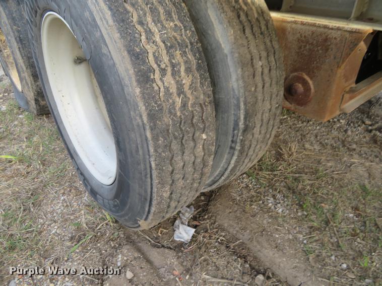 image for item DE6532 1995 Vantage S-102-SS end dump trailer