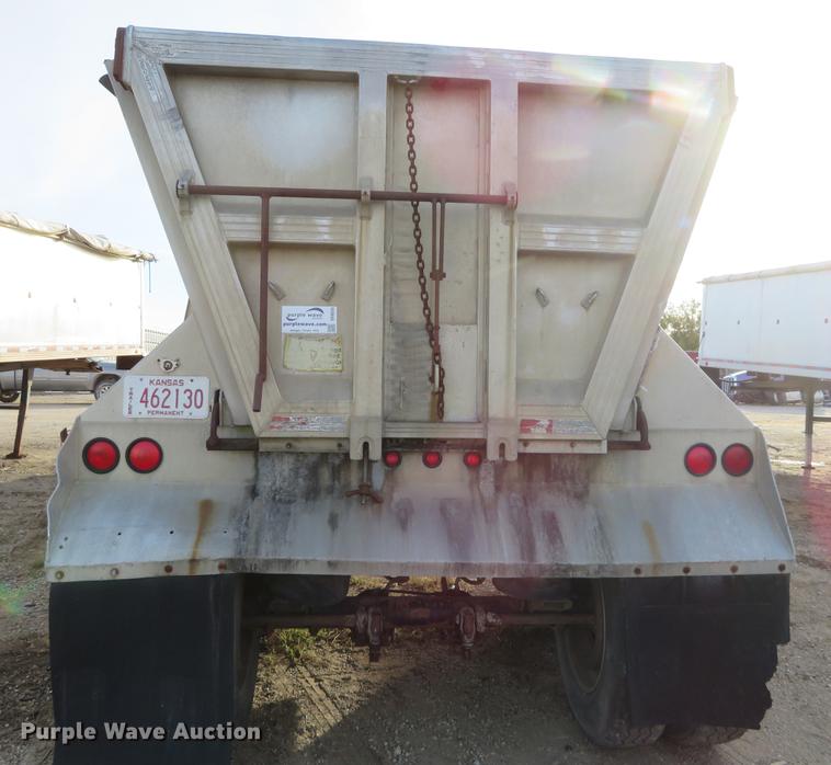 image for item DE6533 1995 Vantage SV-102 end dump trailer