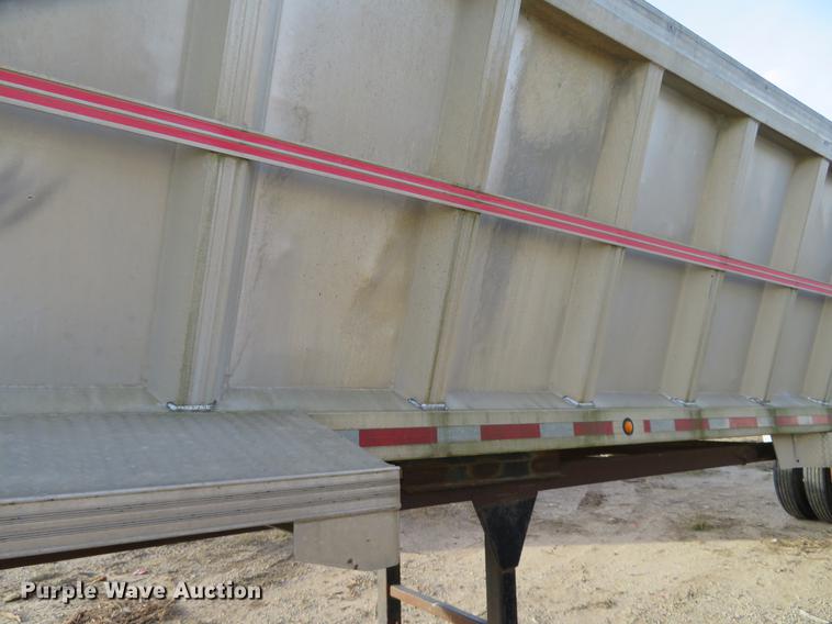 image for item DE6533 1995 Vantage SV-102 end dump trailer