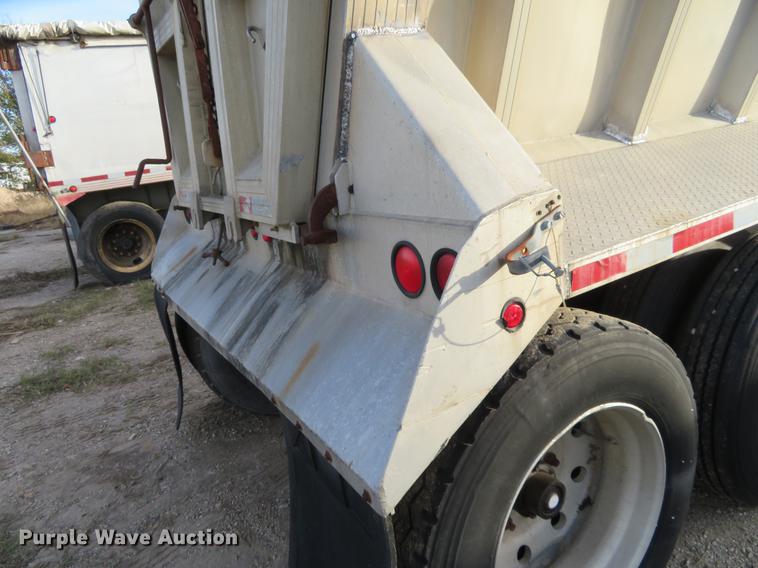image for item DE6533 1995 Vantage SV-102 end dump trailer