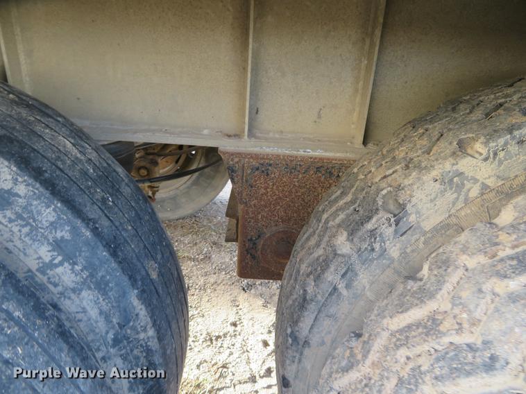 image for item DE6533 1995 Vantage SV-102 end dump trailer