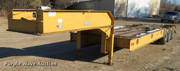 image for item DE6551 1975 Vulcan LB-4038 drop deck equipment trailer