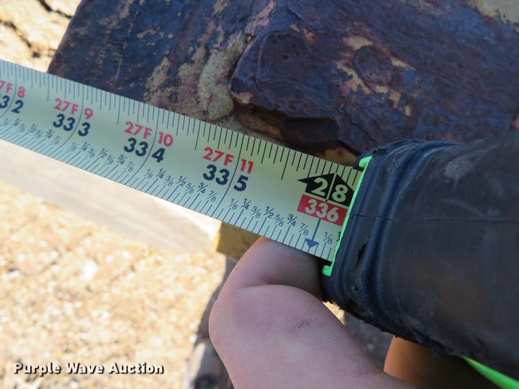 image for item DE6551 1975 Vulcan LB-4038 drop deck equipment trailer