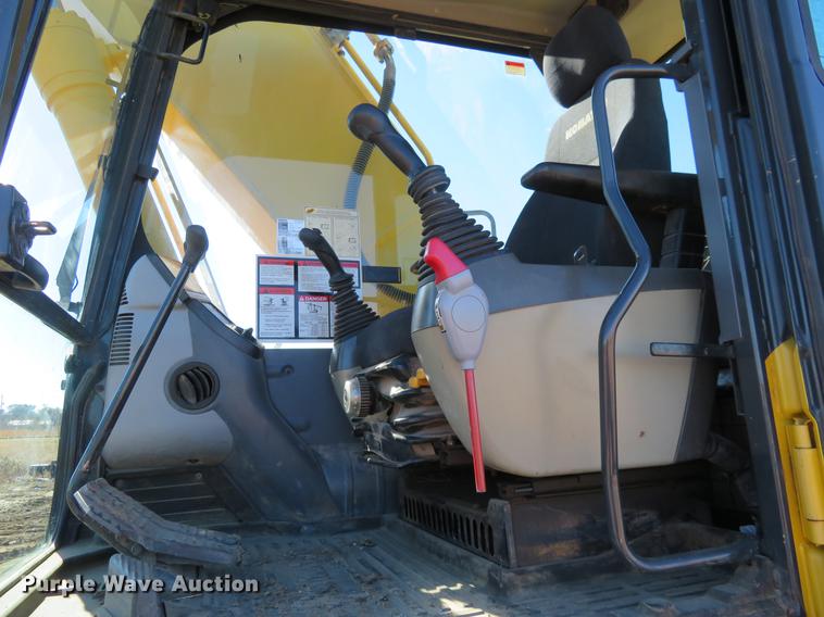 image for item DE6553 2007 Komatsu PC270LC-8 excavator