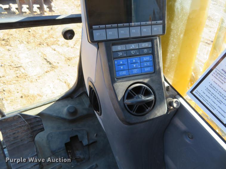 image for item DE6553 2007 Komatsu PC270LC-8 excavator