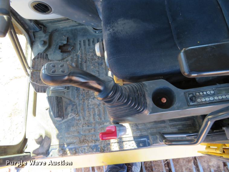 image for item DE6553 2007 Komatsu PC270LC-8 excavator