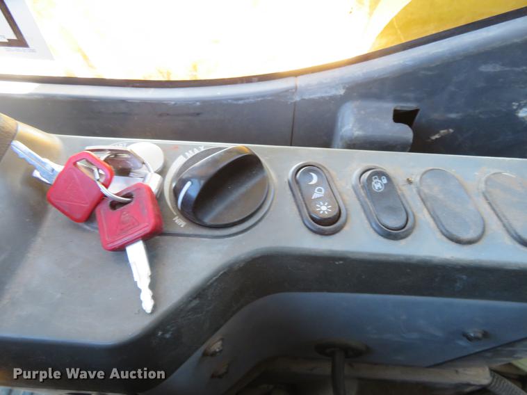 image for item DE6553 2007 Komatsu PC270LC-8 excavator