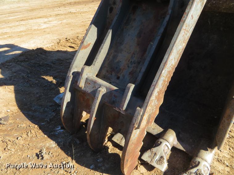 image for item DE6553 2007 Komatsu PC270LC-8 excavator