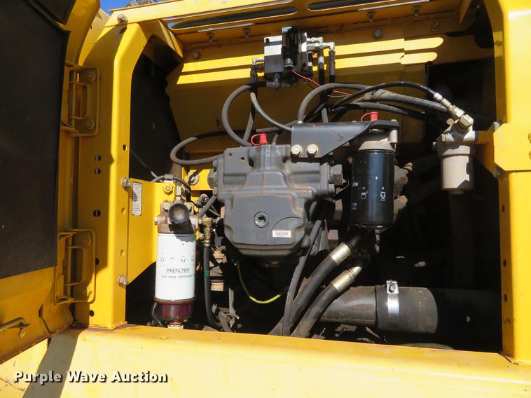 image for item DE6553 2007 Komatsu PC270LC-8 excavator