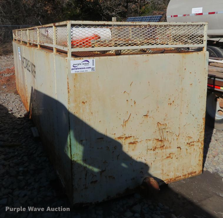 image for item DE6566 Water tank