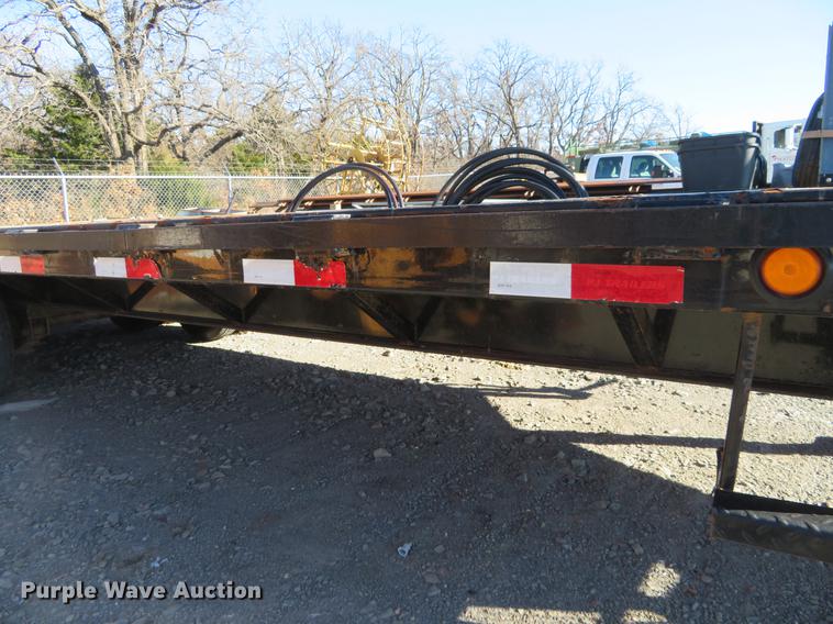 image for item DE6569 2014 PJ equipment trailer