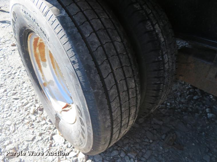 image for item DE6569 2014 PJ equipment trailer