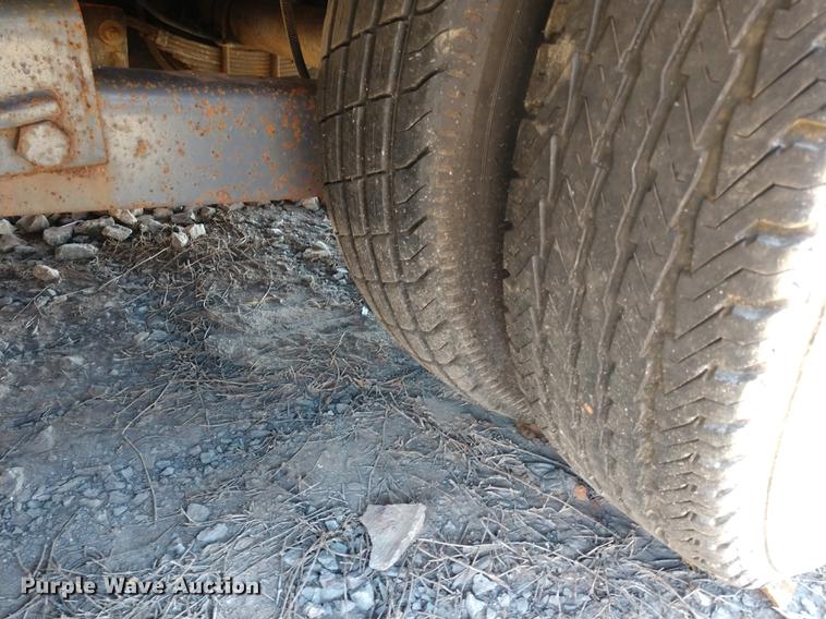 image for item DE6570 2008 Belshe DT22 equip. trailer