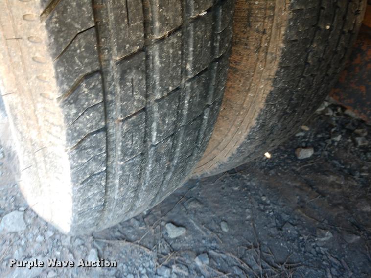 image for item DE6570 2008 Belshe DT22 equip. trailer