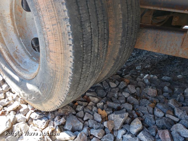 image for item DE6570 2008 Belshe DT22 equip. trailer