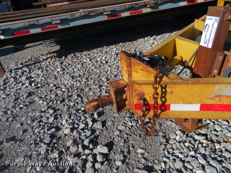 image for item DE6571 1993 Belshe T-1 utility trailer