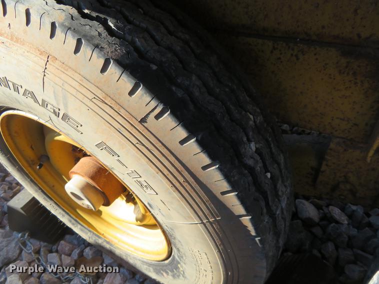 image for item DE6571 1993 Belshe T-1 utility trailer