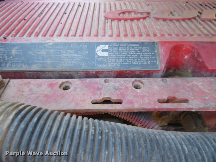 image for item DE6573 2005 International 9400i flatbed truck