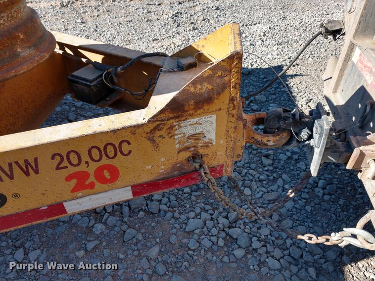 image for item DE6575 2011 Belshe FB9T equipment trailer