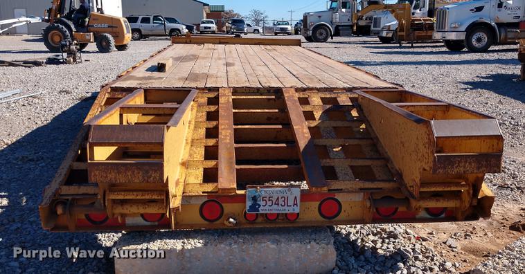 image for item DE6578 2007 Belshe FB9T equipment trailer