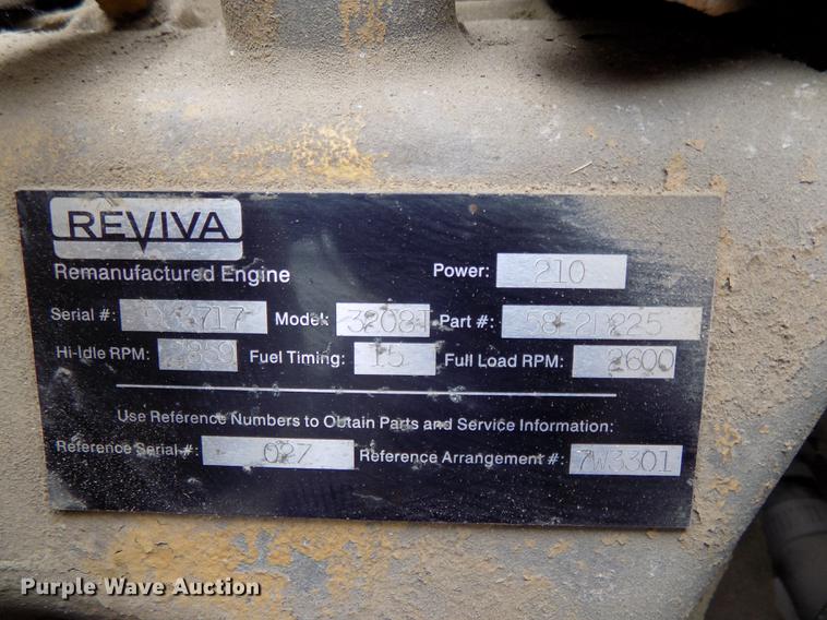 image for item DE7547 1987 Ford L8000 dump truck