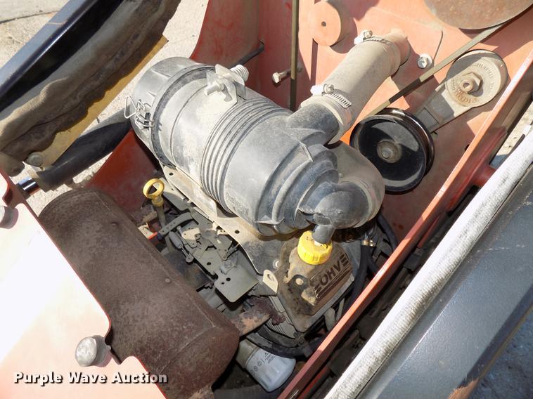 image for item DE7556 2006 Ditch Witch SK350 compact utility loader