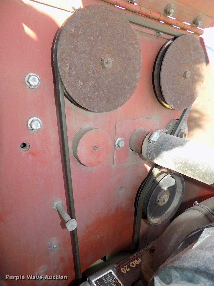 image for item DE7556 2006 Ditch Witch SK350 compact utility loader