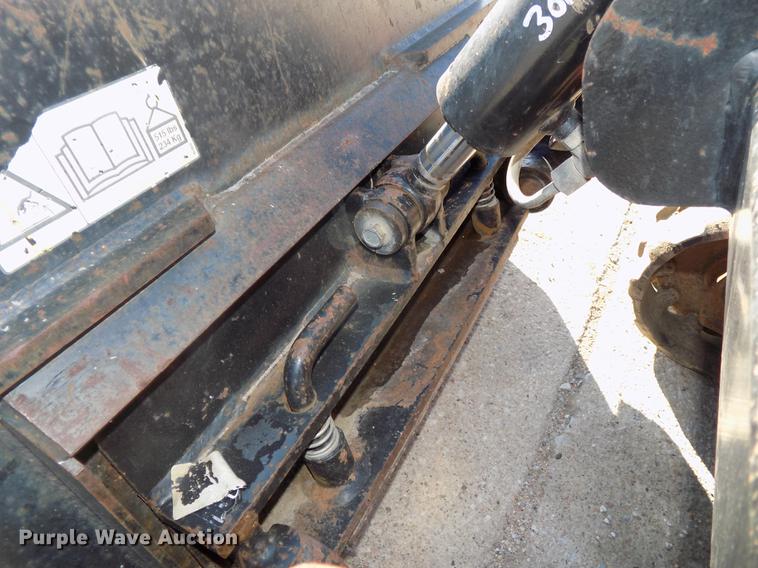 image for item DE7556 2006 Ditch Witch SK350 compact utility loader