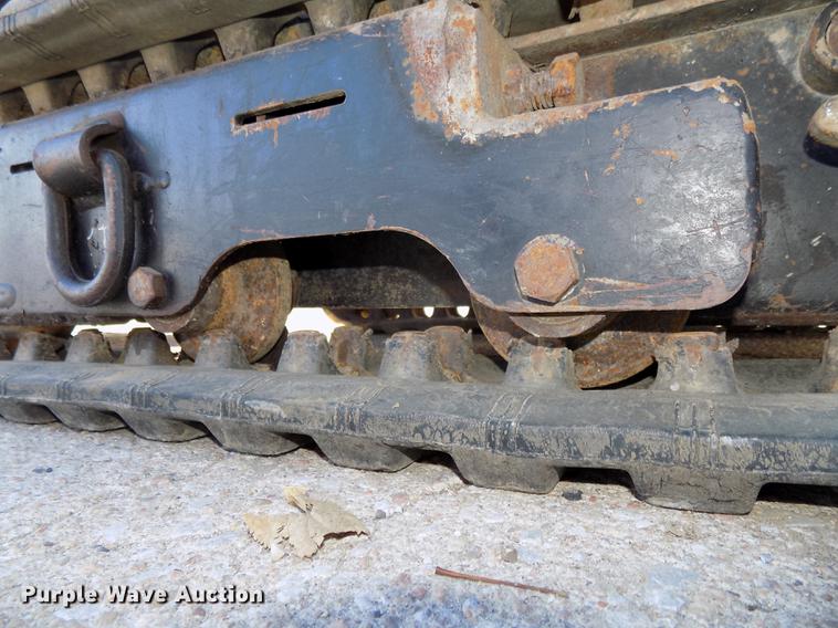 image for item DE7556 2006 Ditch Witch SK350 compact utility loader