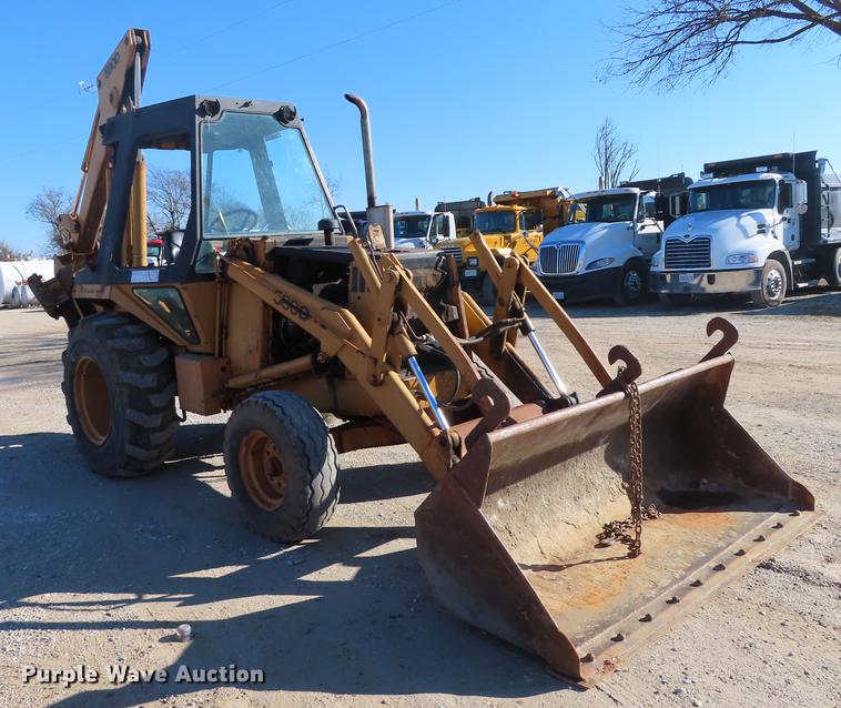 image for item DF1290 1982 Case 580D backhoe