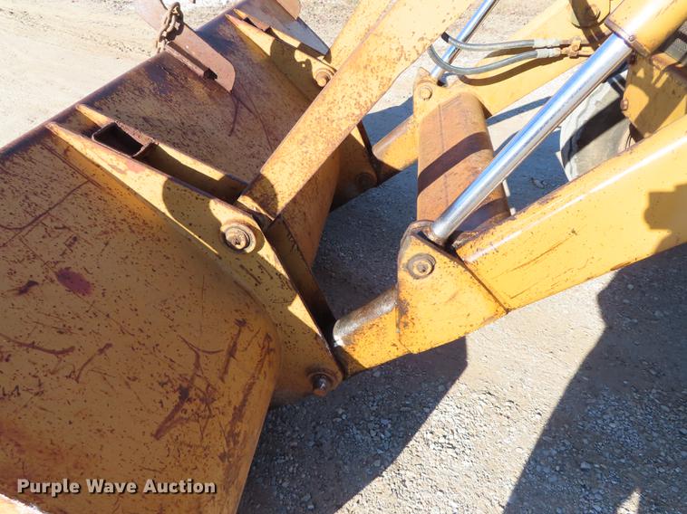 image for item DF1290 1982 Case 580D backhoe