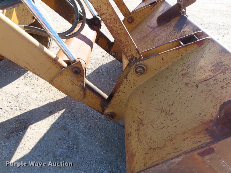 image for item DF1290 1982 Case 580D backhoe